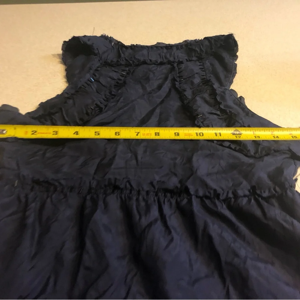 Banana Republic Silk Camisole - Picture 7 of 10